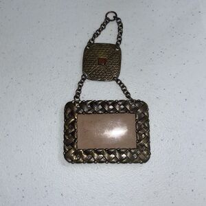 VINTAGE Gold TONE PHOTO FRAME PICTURE FRAME PENDANT